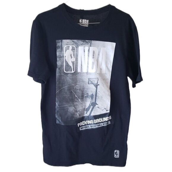 NBA Proving Grounds Men's Black Short Sleeve Graphic T-Shirt - Picture 1 of 4